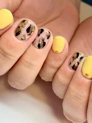 ネイル メラネイル所属・米良 裕子のネイルデザイン