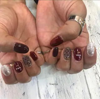 ネイル simpliee / arisaのネイルデザイン