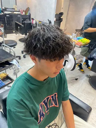 ショート パーマ メンズ ツイストスパイラル/ メンズ特化/中川誠也のヘアスタイル