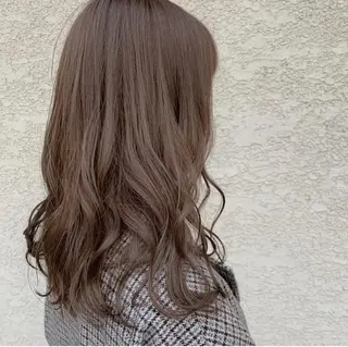 ロング カラー putri 副店長 岸本　拓真のヘアスタイル