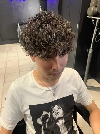 ミディアム メンズ メンズパーマ/難波/ 心斎橋　室園亮佑のヘアスタイル