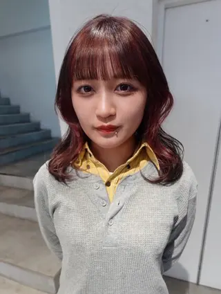 カラー ハッシュレイヤー/ ハイトーン/senaのヘアスタイル