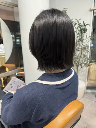 ミディアム 水口 莉央のヘアスタイル
