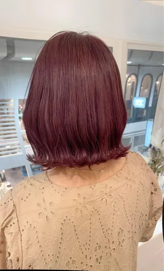 ミディアム カラー SHEARA BY CARE所属・. AYUKAのヘアスタイル