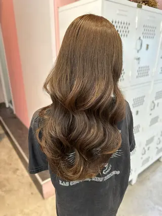 ロング カラー 顔周り似合わせ・巻け るレイヤー水谷航大のヘアスタイル