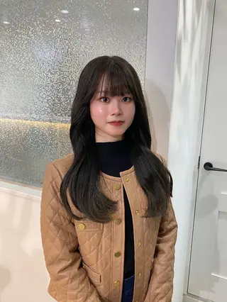 カラー AO所属・RISAKO 艶髪モテヘア🎀府中のヘアスタイル