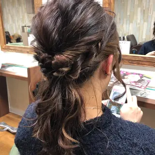 ミディアム 【寺田町】ソリハシ アキラのヘアスタイル