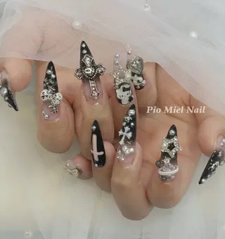 ネイル Pio Mielのネイルデザイン