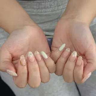 ネイル T. Leeのネイルデザイン