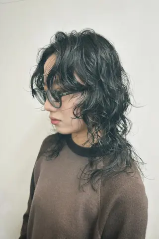 ミディアム パーマ レイヤーカット/艶髪 ✨💭KIRARIのヘアスタイル