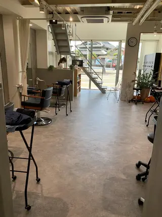 mono.所属・南茨/ヘッドスパ /カット/momoのヘアスタイル