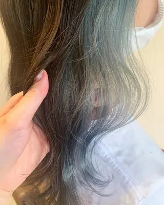 ミディアム カラー ハイトーン/レイヤー 💜Akaneのヘアスタイル