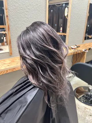 セミロング カラー 💖梅田レイヤー💖 副店長Tsubasaのヘアスタイル