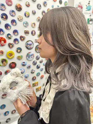 ミディアム カラー あらげ 🌈推しカラー🌈ᵕのヘアスタイル