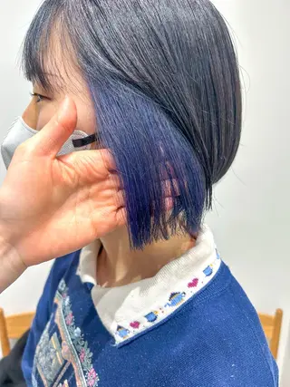 ショート カラー ヘアアレンジ yuka .のヘアスタイル