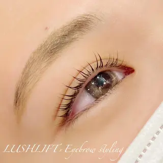 マツエク・マツパ アイブロウ Pixie Bob 🐈‍⬛　位田のヘアスタイル