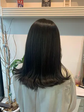 ミディアム カラー 金子 廉のヘアスタイル