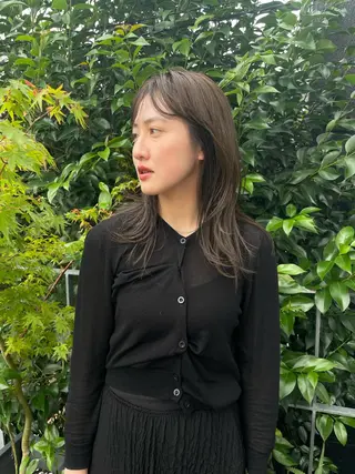 ミディアム カラー 佐伯 和佳のヘアスタイル