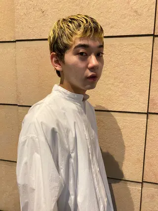 メンズ 室谷 侑奈のヘアスタイル