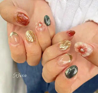 ネイル revia所属・ERI Nailistのネイルデザイン