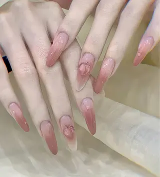 ネイル iNEKO所属・小山 萌のネイルデザイン
