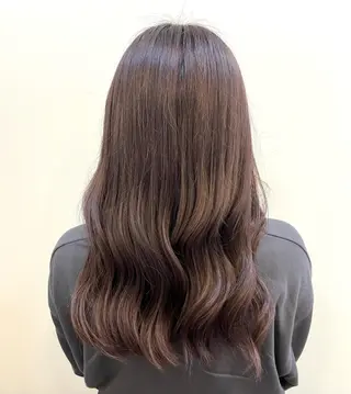 カラー 伊藤 由妃乃のヘアスタイル