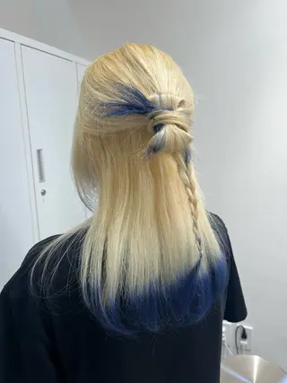 セミロング カラー ヘアアレンジ 🫧ハイトーン♡ ヘアメ/yuzu🫧のヘアスタイル