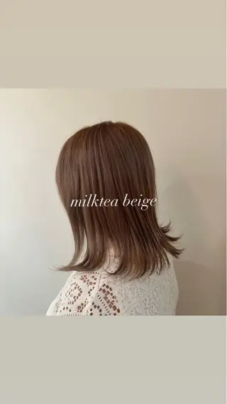 ミディアム カラー ヘアアレンジ 飯島 美海のヘアスタイル