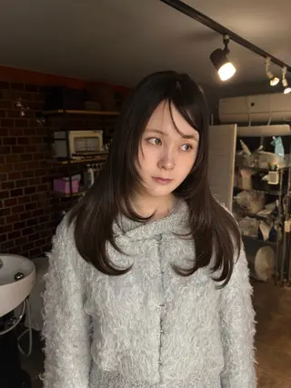 ロング カラー ヘアアレンジ Gigi 代々木所属・りこ 🐈‍⬛韓国艶カラーのヘアスタイル