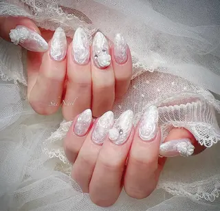 ネイル She   Nail所属・ISA_ BELLAのネイルデザイン
