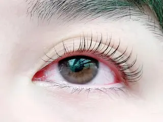 マツエク・マツパ Twiggy Lashes所属・Twiggy Lashes いずみのマツエク・マツパデザイン