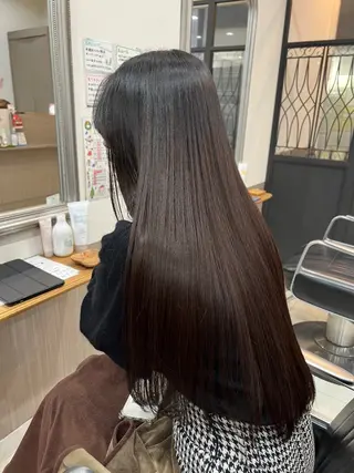 カラー 艶髪🥣透明感カラー 🫧前田奈津実のヘアスタイル