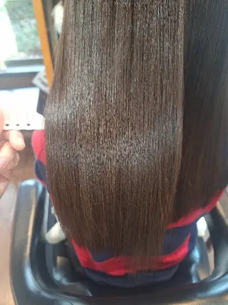 ロング 飯田 仁美のヘアスタイル