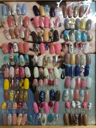 ネイル ティーエヌ 金山駅東口店のネイルデザイン