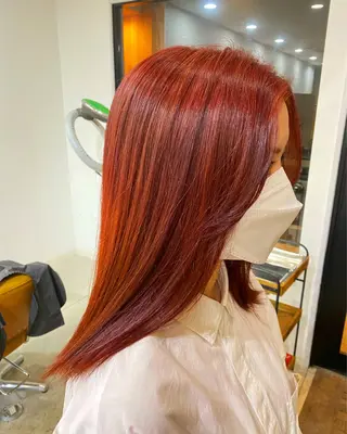 カラー ブリーチカラー よねだまことのヘアスタイル