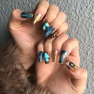 ネイル crestnail所属・小林 束紗のネイルデザイン