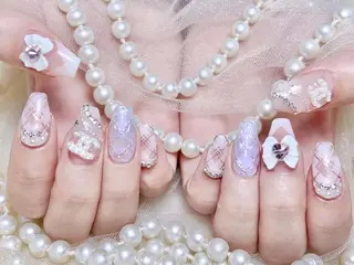 ネイル Hanya 🌈のネイルデザイン