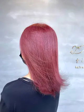 ミディアム カラー tim所属・tim hinaのヘアスタイル