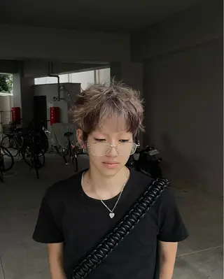 ショート カラー メンズ arti所属・坂口 歩夢のヘアスタイル