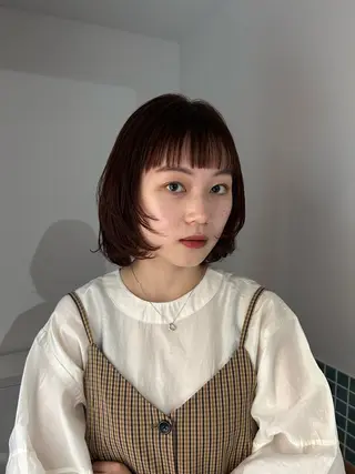 カラー 岡田 知佳のヘアスタイル