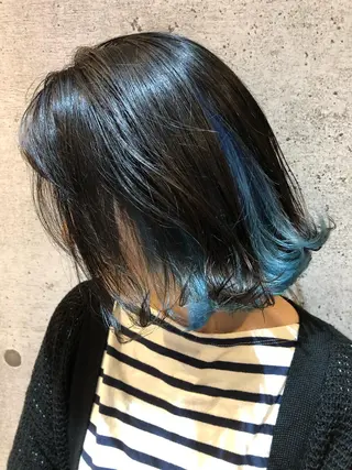 カラー 久保 敏之のヘアスタイル