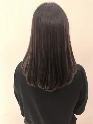 セミロング カラー come所属・佐藤 大征のヘアスタイル