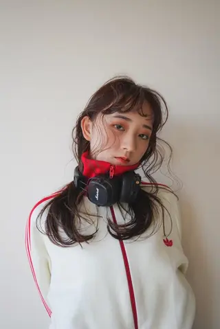 ミディアム ベージュカラー 新潟/万代/井上佑のヘアスタイル