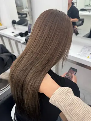 カラー noa🫧美髪/ 透明感カラーのヘアスタイル