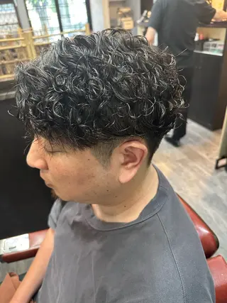 ショート パーマ 田島 颯人のヘアスタイル