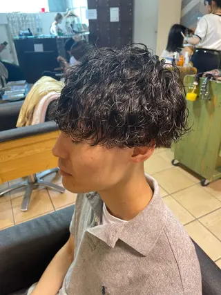 ショート パーマ メンズ すげ さやかのヘアスタイル