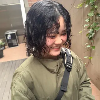 ショート パーマ 大橋 芽衣のヘアスタイル