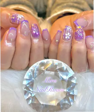 ネイル MIRA NAILROOM SALON所属・MIRA NAILROOMのネイルデザイン