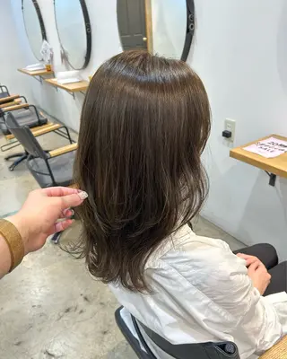 ロング 透明感カラー/ 髪質改善✨️💞萌愛のヘアスタイル