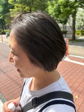 ショート パーマ アース　品川店所属・アートディレクター 尾内 友美のヘアスタイル